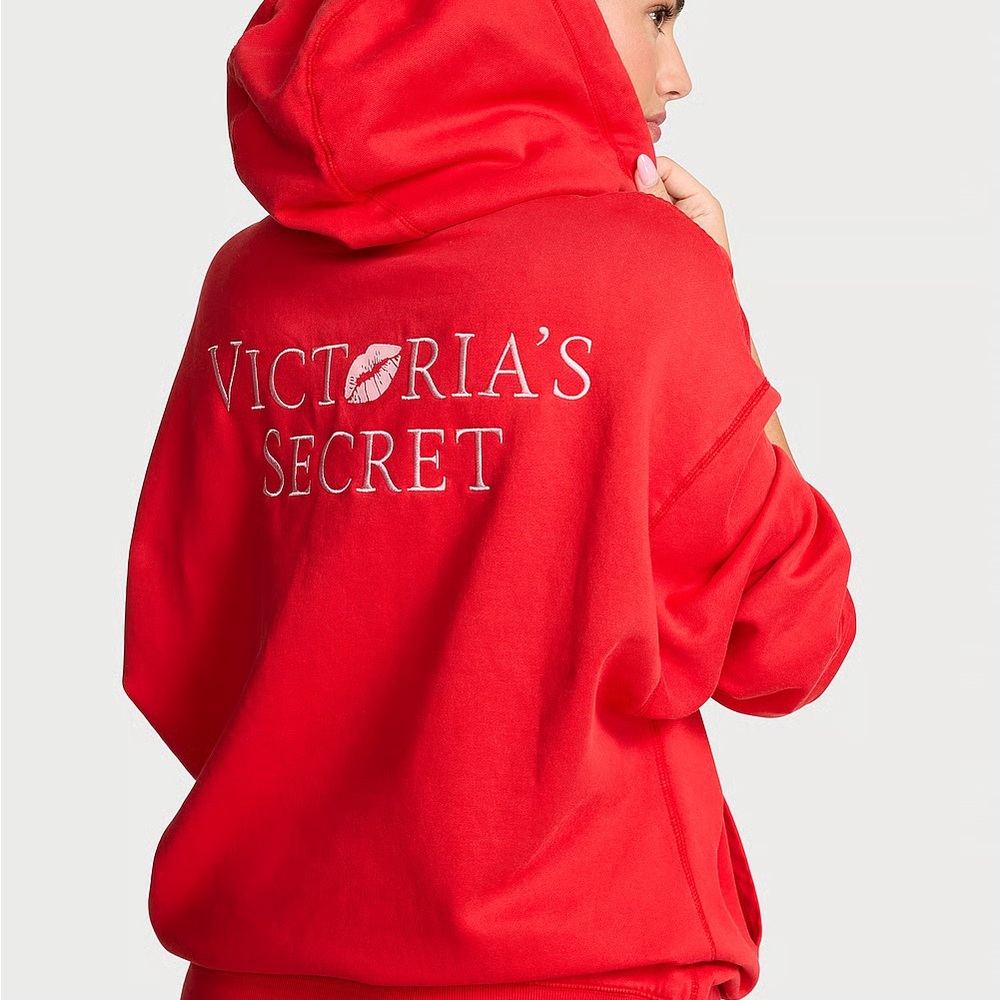 NEW VICTORIAS SECRET ICONIC PULLOVER HOODIE SWEATSHIRT IN LIPSTICK RED OVERSIZED